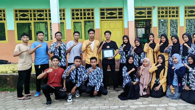 Gambar Sampul