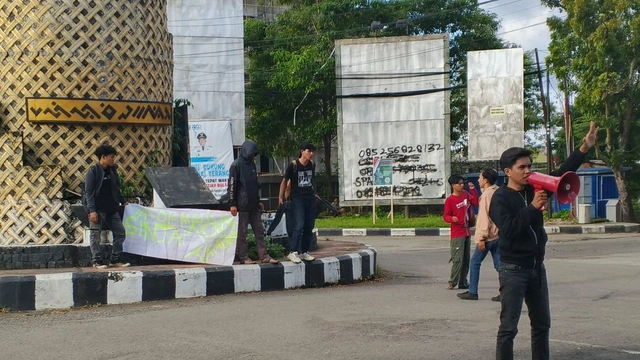 Gambar Sampul